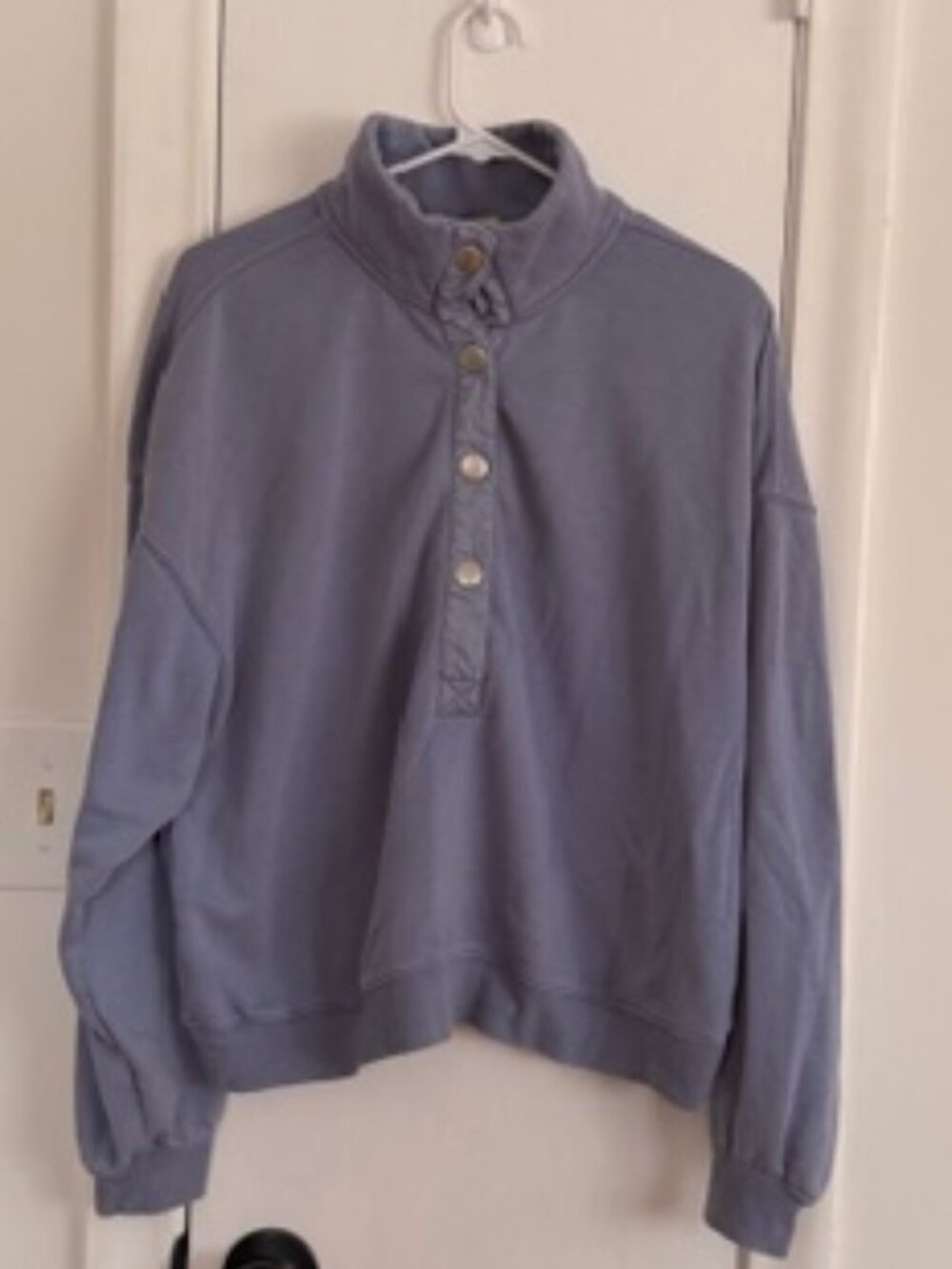 Universal Thread Purple Snap-Front Cropped Sweatshirt – Women’s Size XL